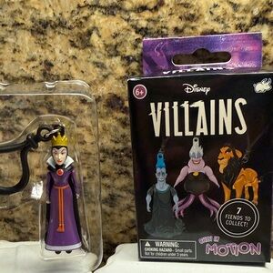 Disney Villains Evil Queen Figure Keychain - Purple and Gold